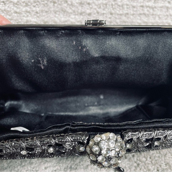 Jessica McClintock Black Satin Rhinestone Clasp Floral Metalwork Chain Purse Bag - Picture 10 of 16